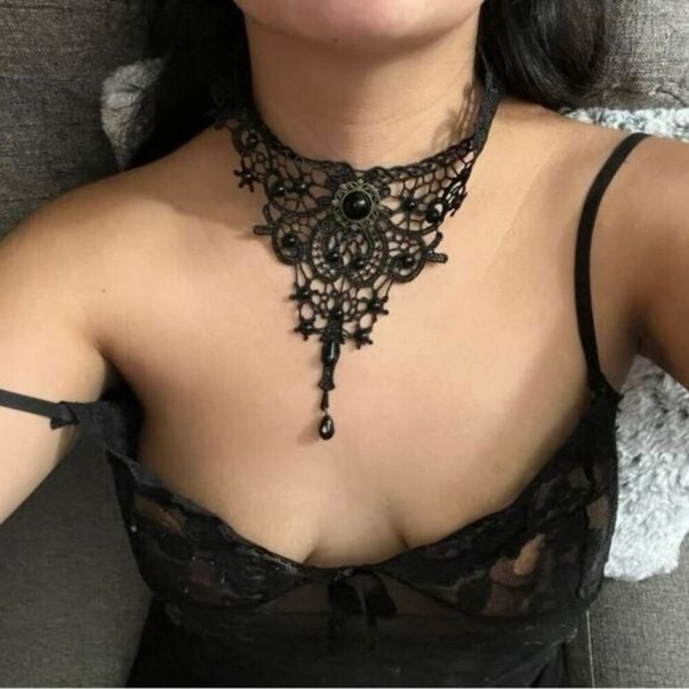Lulu’s Black Lace Black Stone Choker Necklace